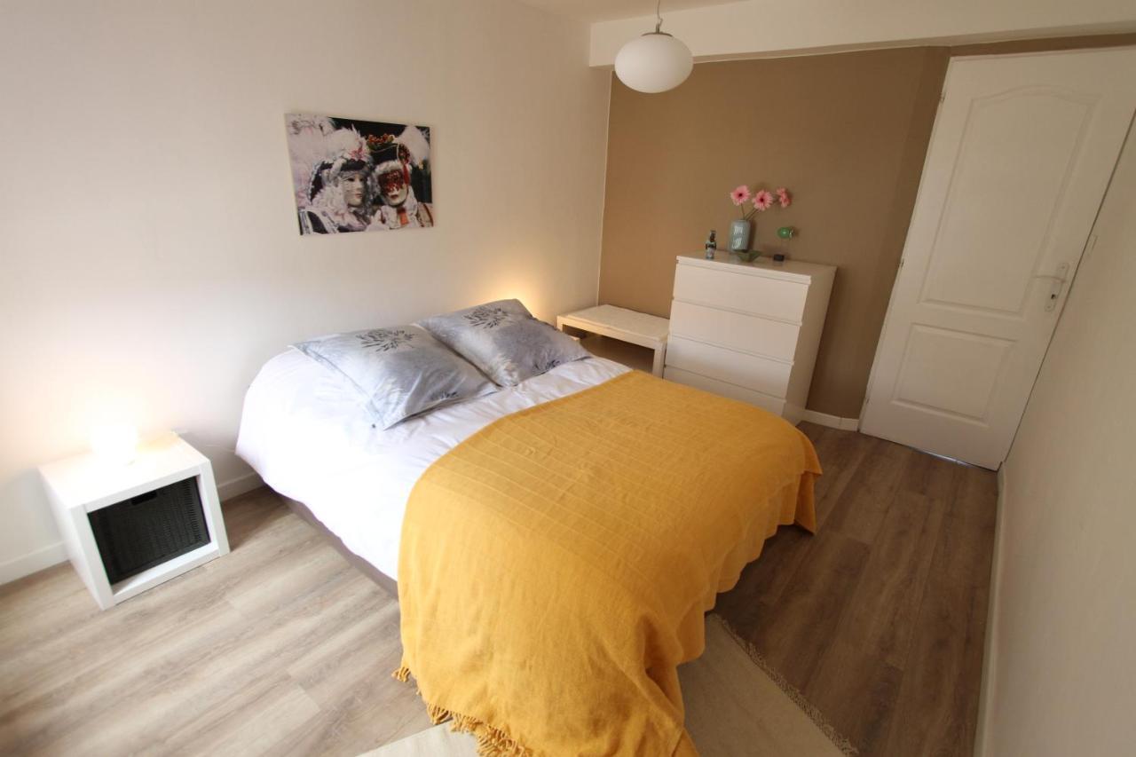 Maison Avec Piscine Et Jardin- 4 Chambres 8 Pers 쿠어스 외부 사진